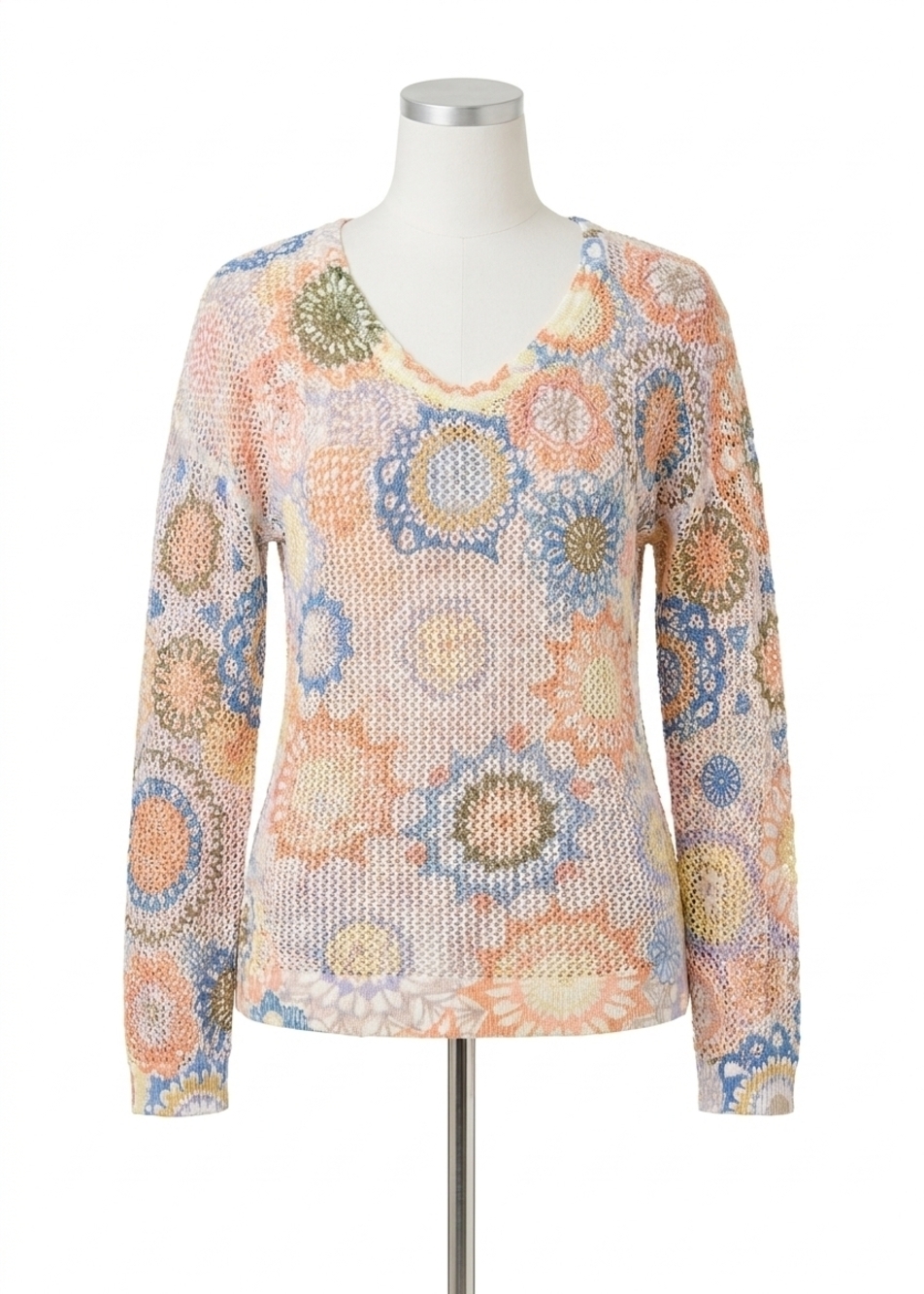 NEW FDJ v-neck printed sweater in dream catcher